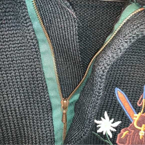 Faconnable Green Blue 100% Wool Sweater Leather Patches Embroidered Crest L - Picture 6 of 9